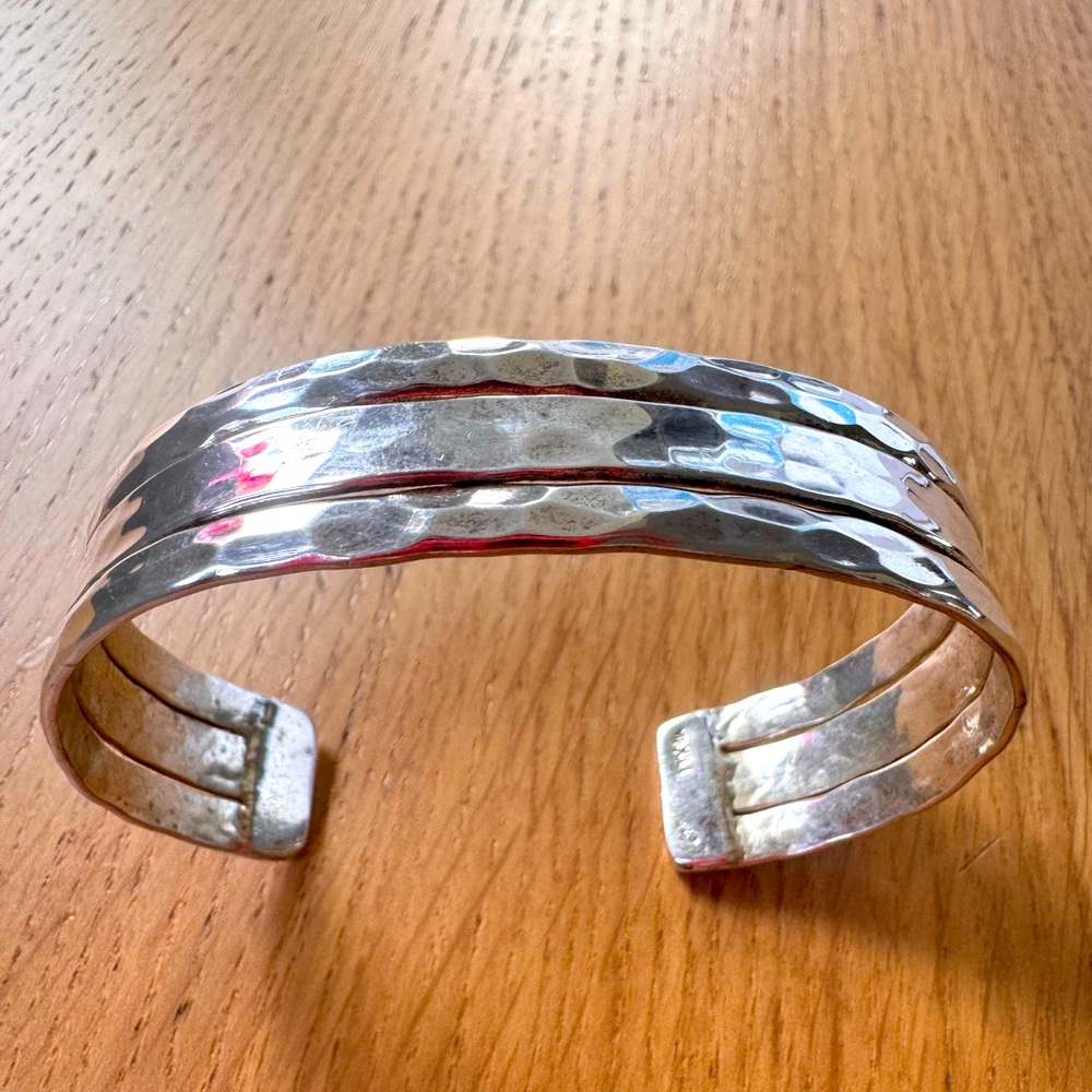 Stamped Silver "Mexico 925" three bands connected cuff bracelet hammered finish